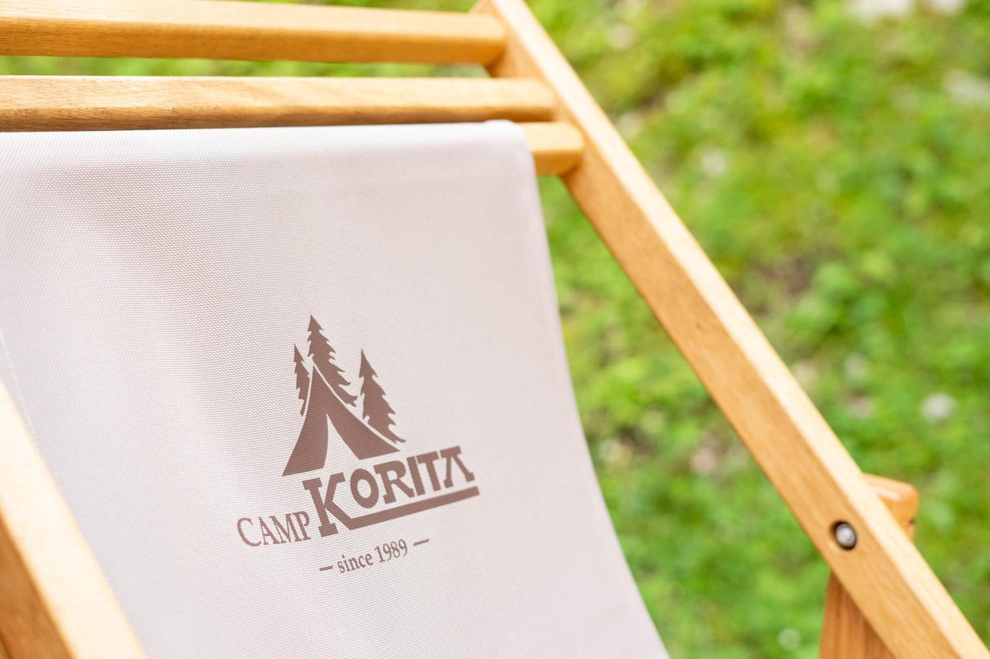 Počitniška hiša Camp Korita *